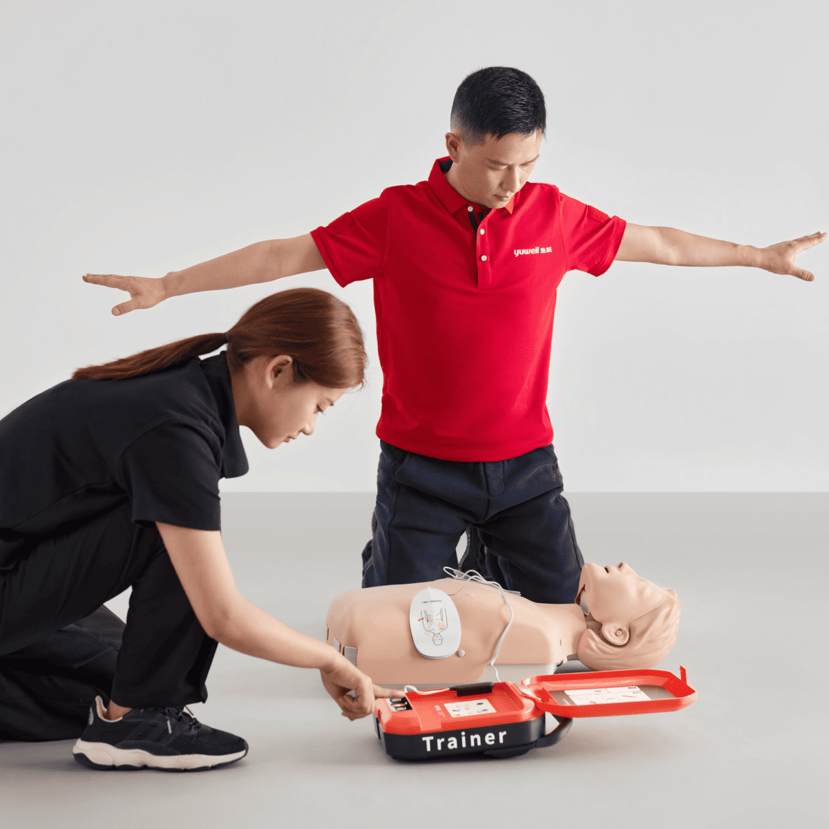 เครื่องฝึกอบรมการใช้เครื่อง AED รุ่น Y/YA จาก HeartSave